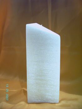 Kerzenrohling Perlmutt  Dreikant weiß 240 /70 /70 mm    3021